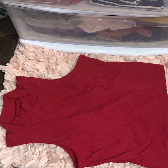 Aeropostal TankTop Turtle Neck - Picture 2 of 3